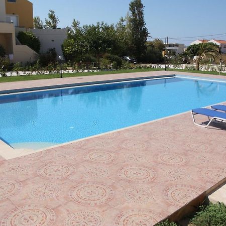 Dimitris Apartments Platanias  Exterior photo