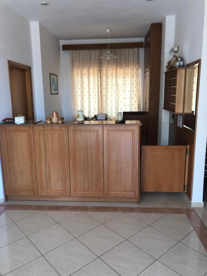Dimitris Apartments Platanias  Exterior photo